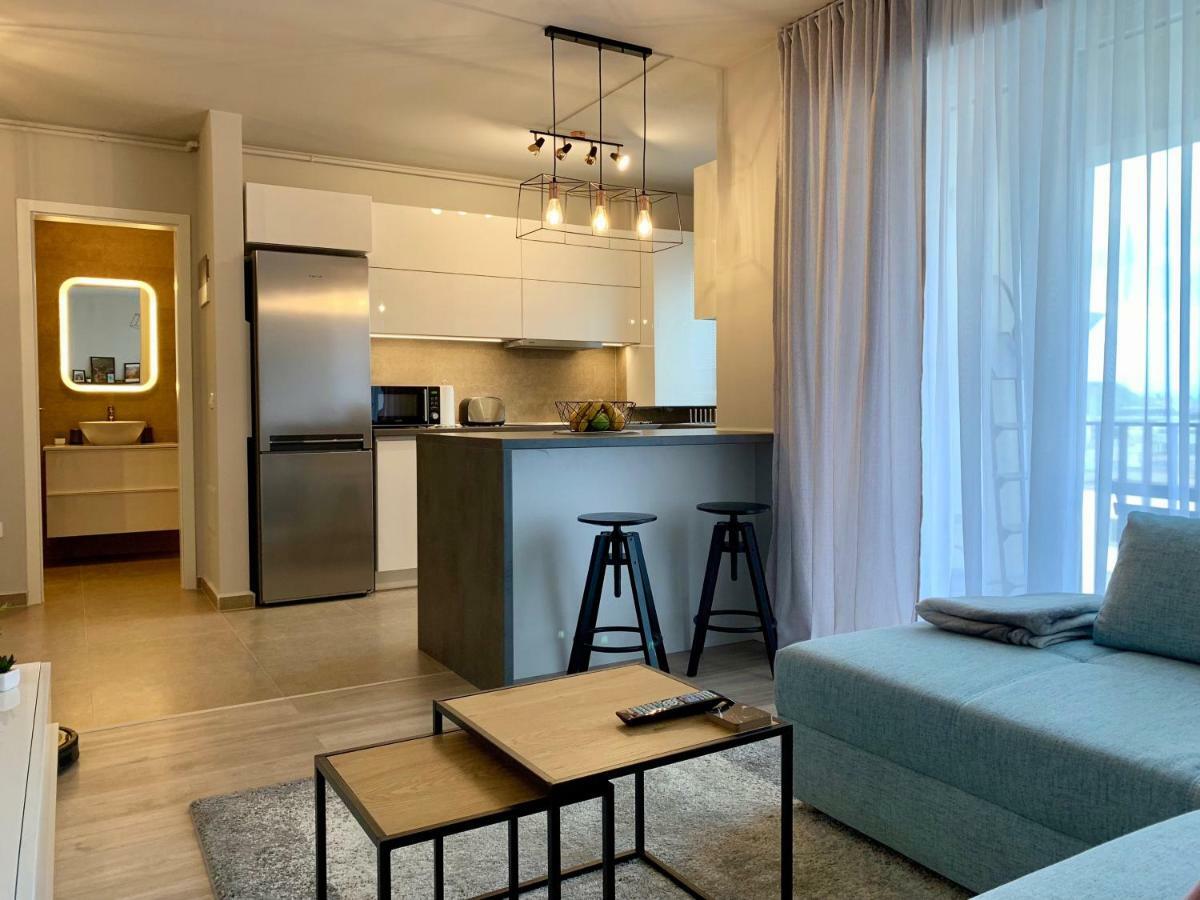 Apartament Modern Studio Coresi Braszów Zewnętrze zdjęcie